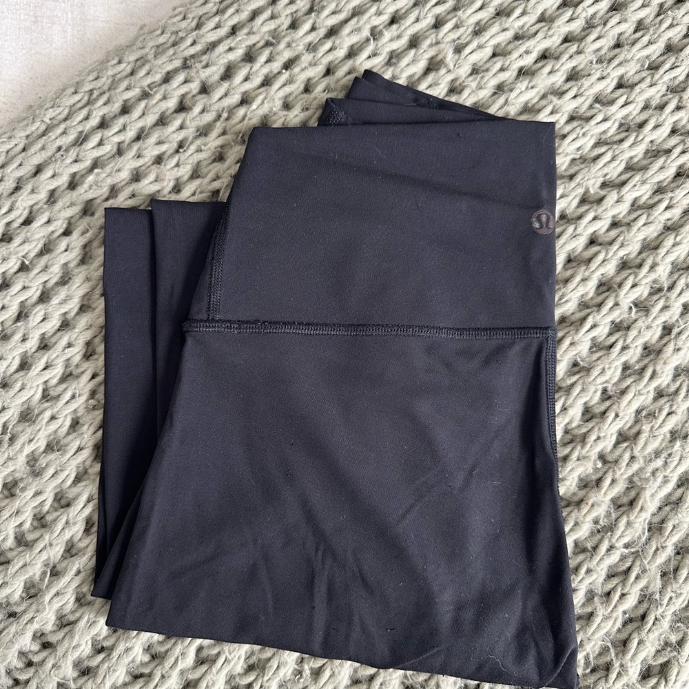 Lululemon Black Leggings (old style - spandex feel with less cotton)